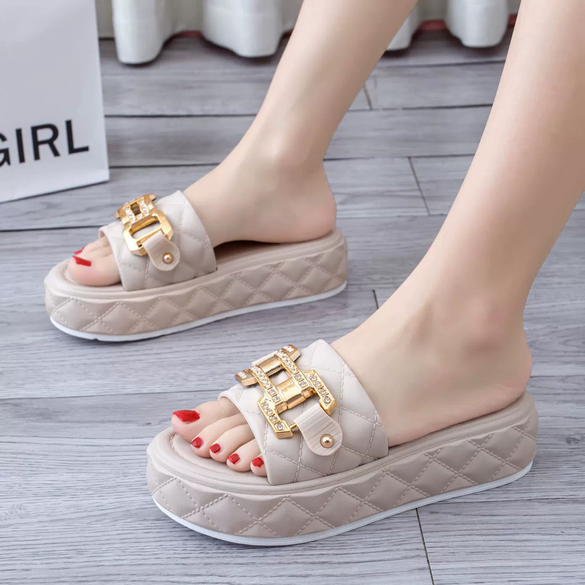 Women’s Rhinestone Buckle Platform Slides, Open-Toe PVC Fashion Slippers, Sizes 36-40