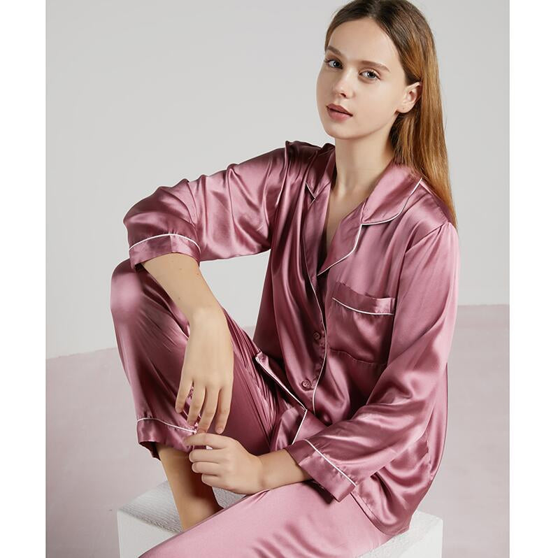 Set Piyama Panjang Wanita Tampilan Satin Kustom, Atasan Kancing Depan Lengan Panjang dan Celana, Ukuran Dibuat Sesuai Pesanan