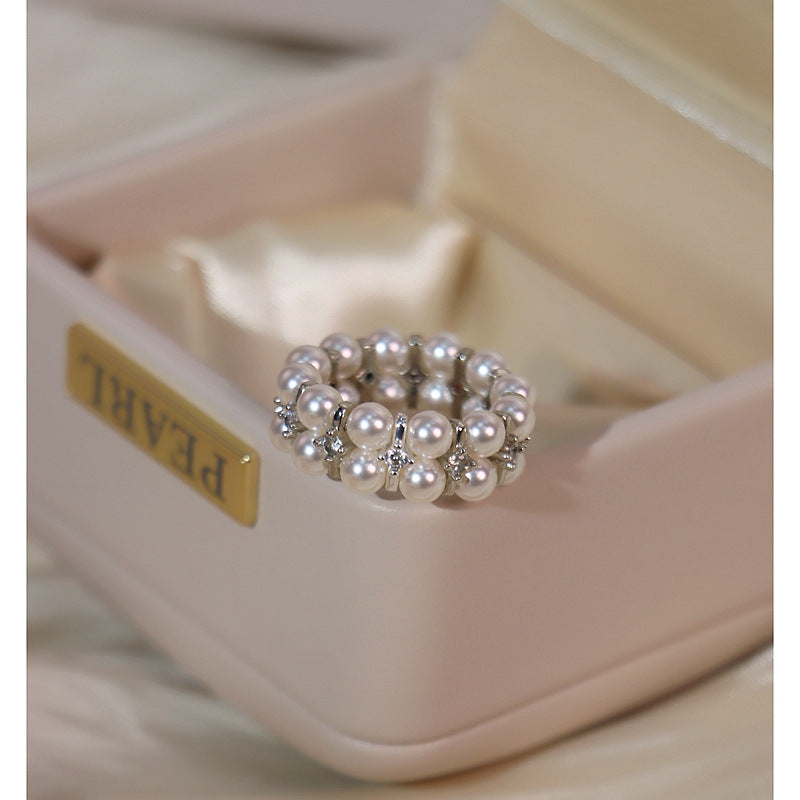 Pearl drop earrings by Yoshan, detail view 6
