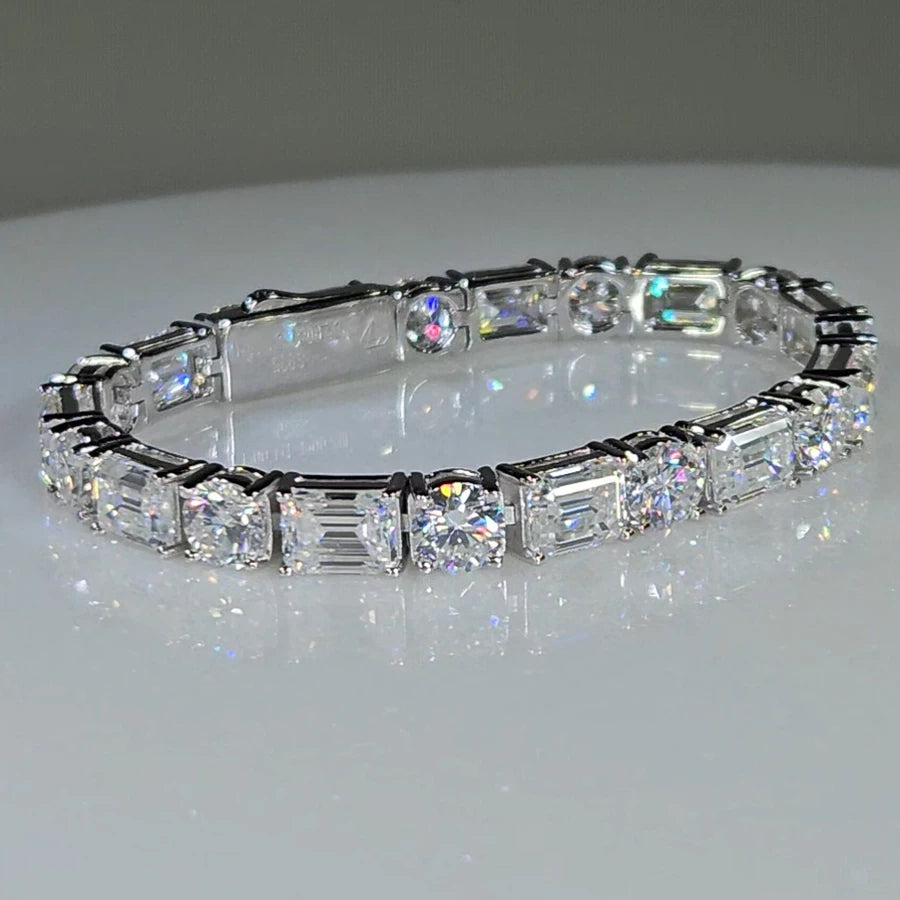 Cuff bracelet by Yoshan, detail view 8