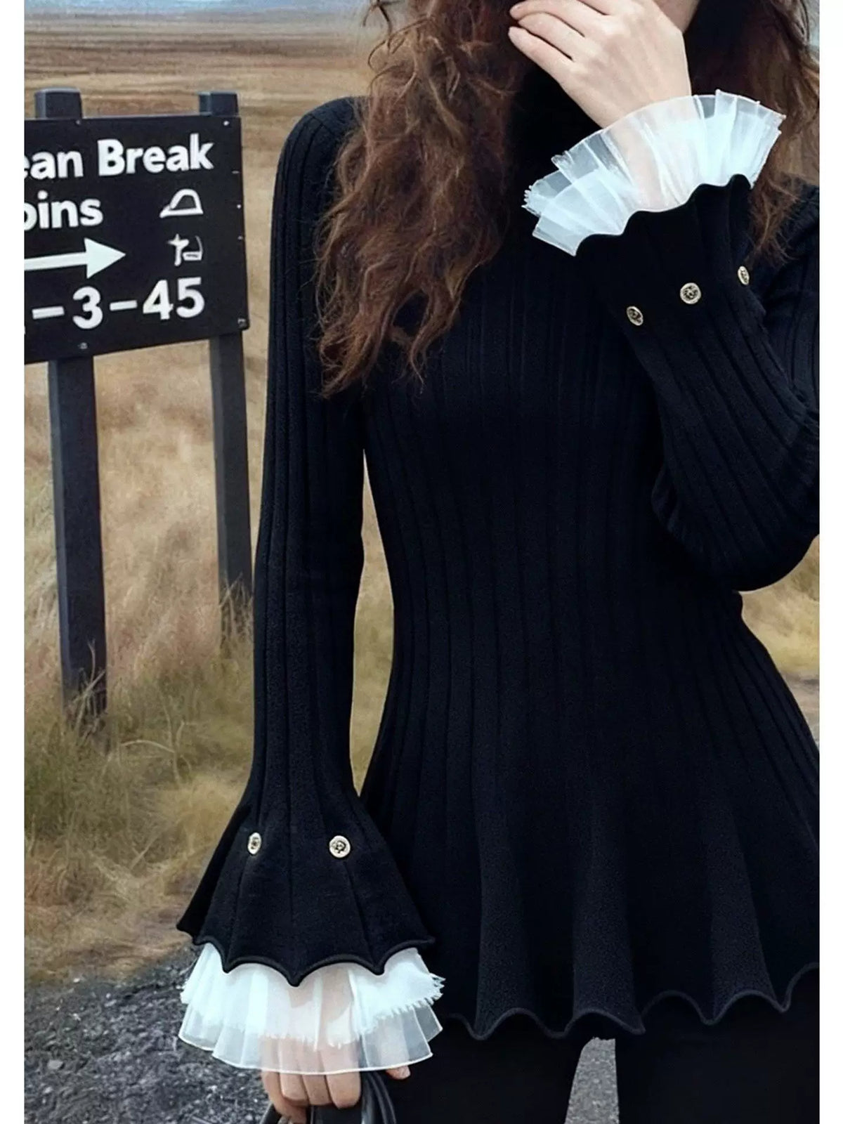 Women's Turtleneck Winter Flare Sleeve Slim-waist Black Slim-fit Top Fashion Blouse Shirt for Office Outfits Business Casual Streetwear Slimming