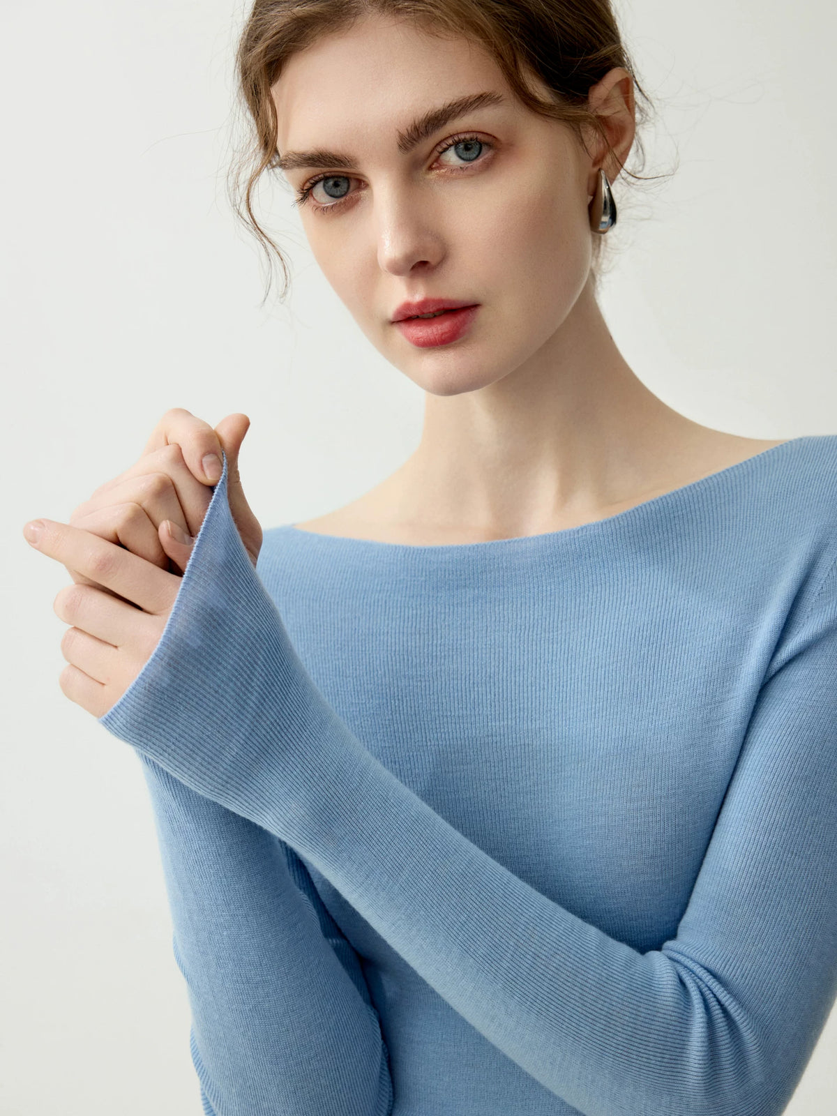 Women's Wool Slim-Fit Long Sleeve Sweater Knit Pullover Top for Fall Winter Spring Travel Office Everyday Date Night