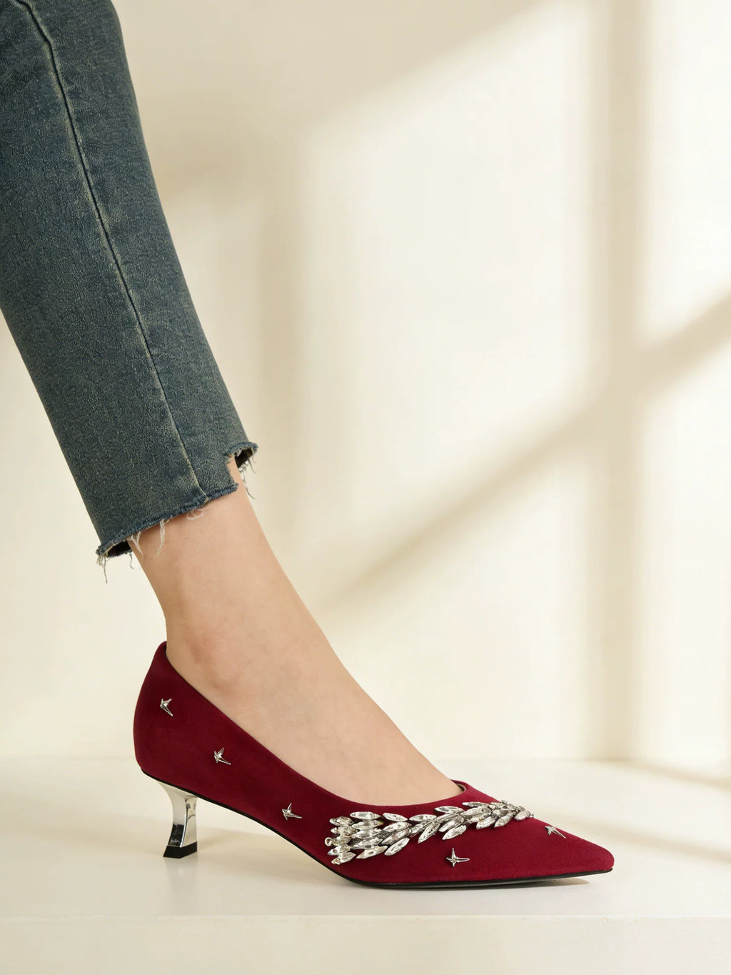 Women's Heels & Pumps photo 1
