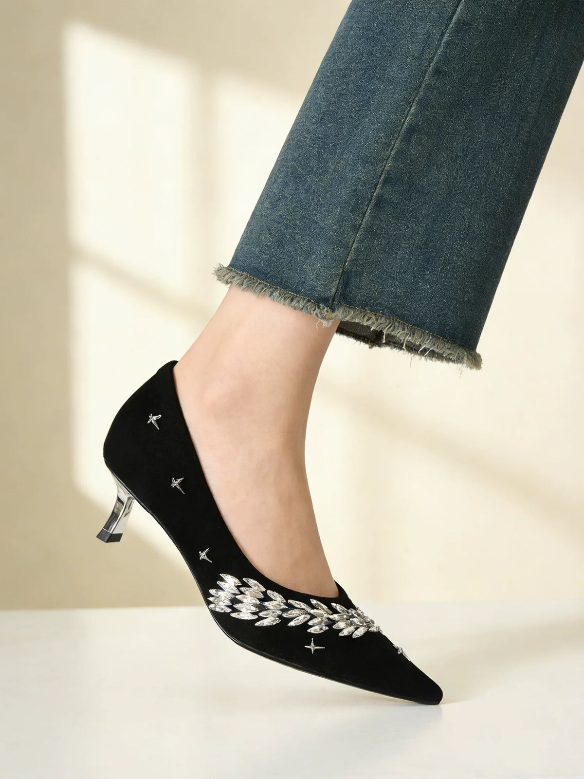 Women's Heels & Pumps photo 2