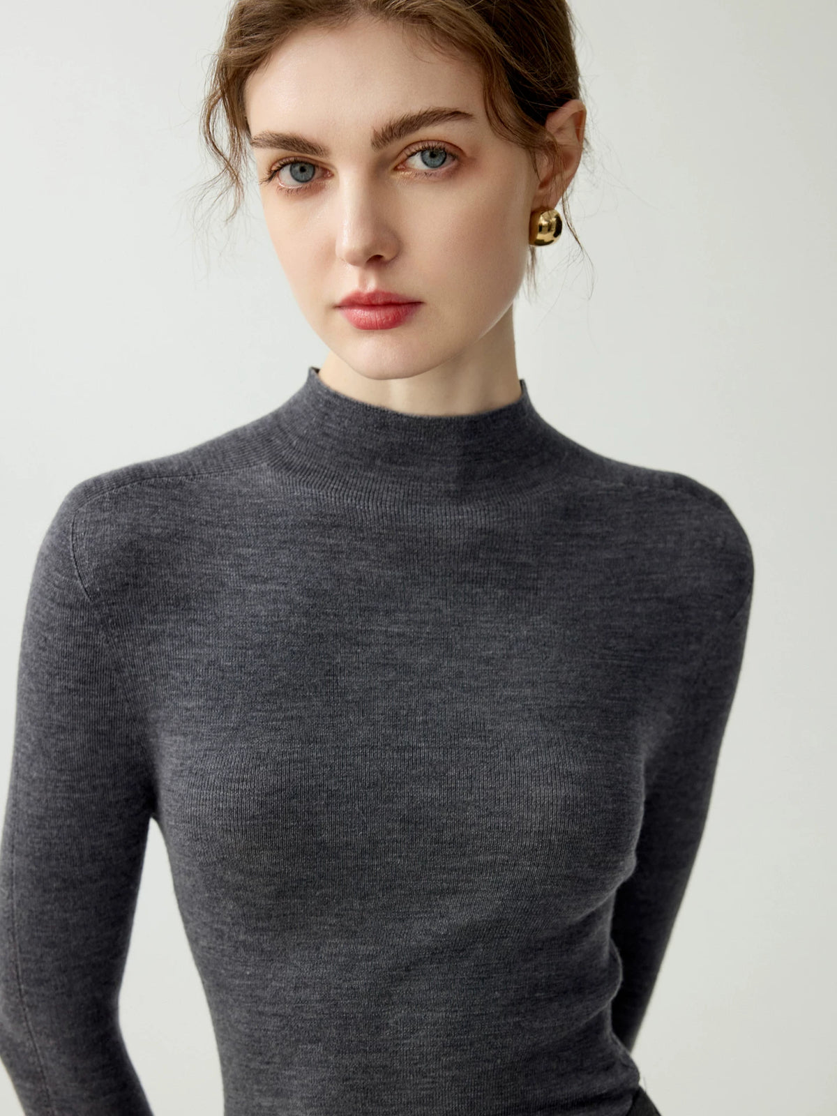 Women's Wool Slim-Fit Cutout Sweater Knit Pullover Top for Fall Winter Spring Travel Office Everyday Date Night