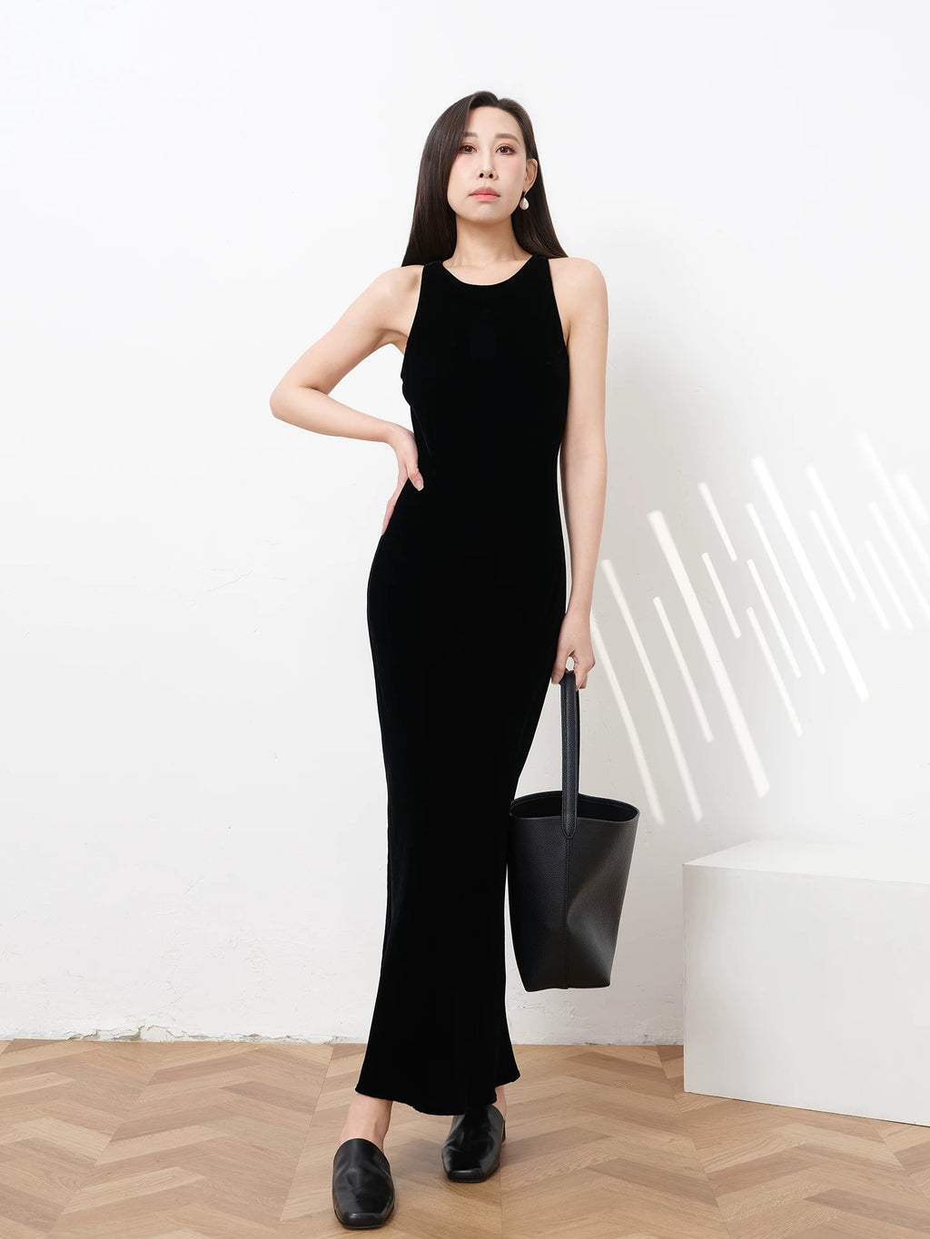 Women's Slim-Waist Sleeveless Maxi Slim-Fit Halter Evening Dress Cowl Neck Party Dress