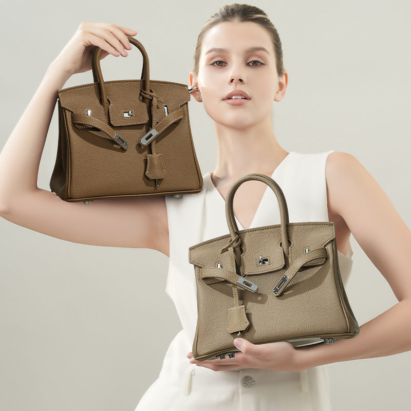 Women's Large-capacity Leather Handbag Shoulder Crossbody Purse for Work and Travel Office School Premium Everyday Date Night