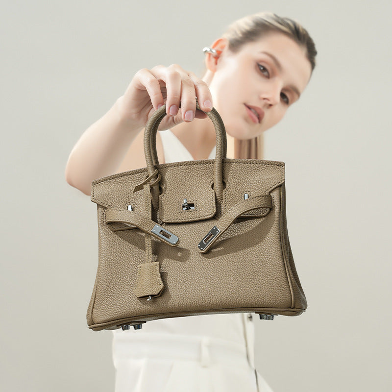 Women's Large-capacity Leather Handbag Shoulder Crossbody Purse for Work and Travel Office School Premium Everyday Date Night