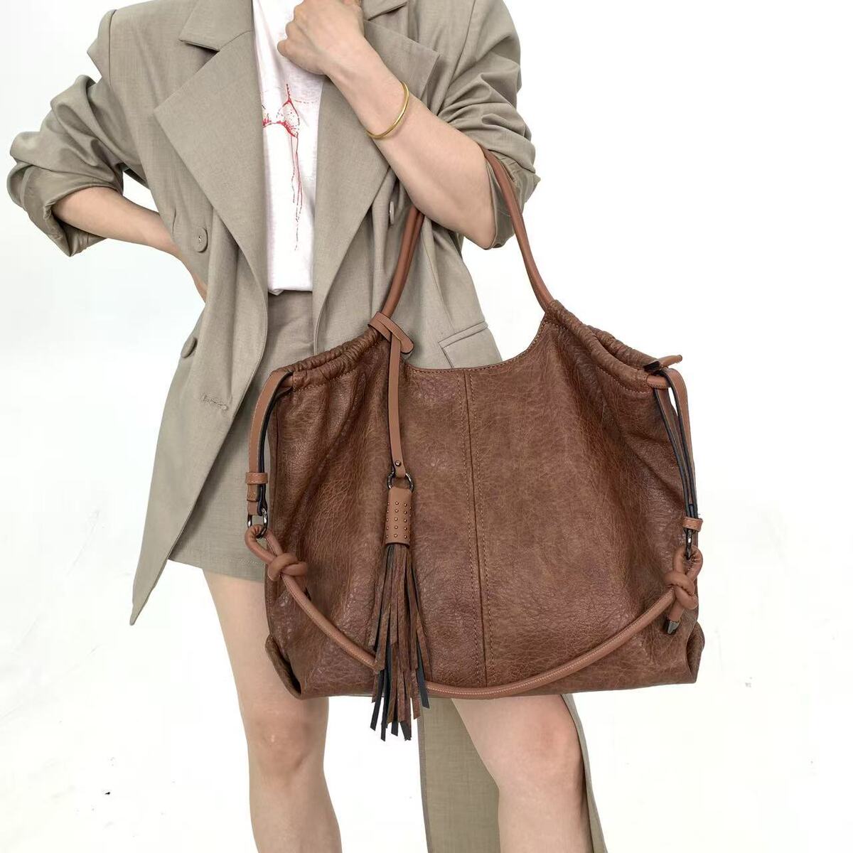 Women's Large-Capacity Minimalist Tassel Tote Bag Shoulder Crossbody Purse Work and Travel Office