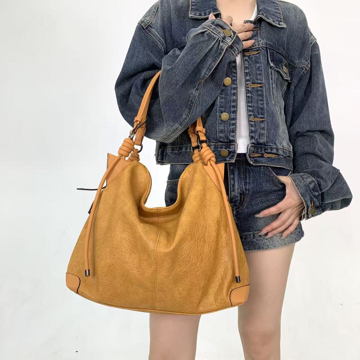 Women's Large-Capacity Y2k Woven Tassel Retro Tote Bag Shoulder Crossbody Purse Work and Travel Office