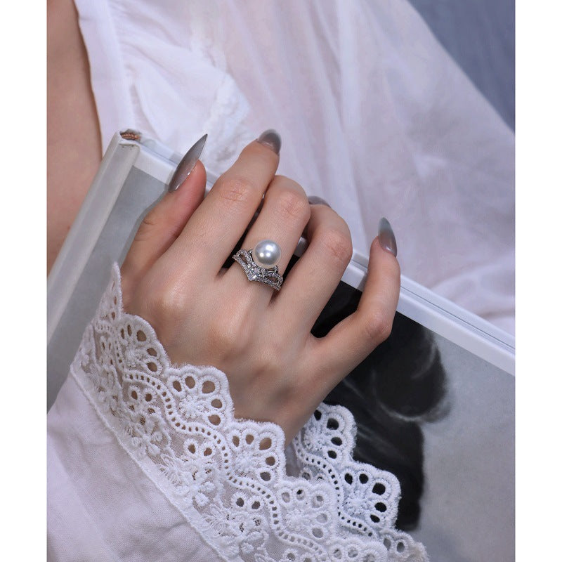 Cubic zirconia jewelry set by Yoshan, detail view 6