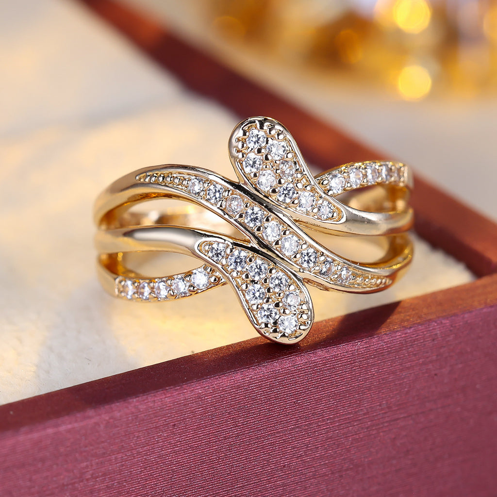 Cubic zirconia jewelry set by Yoshan, detail view 5