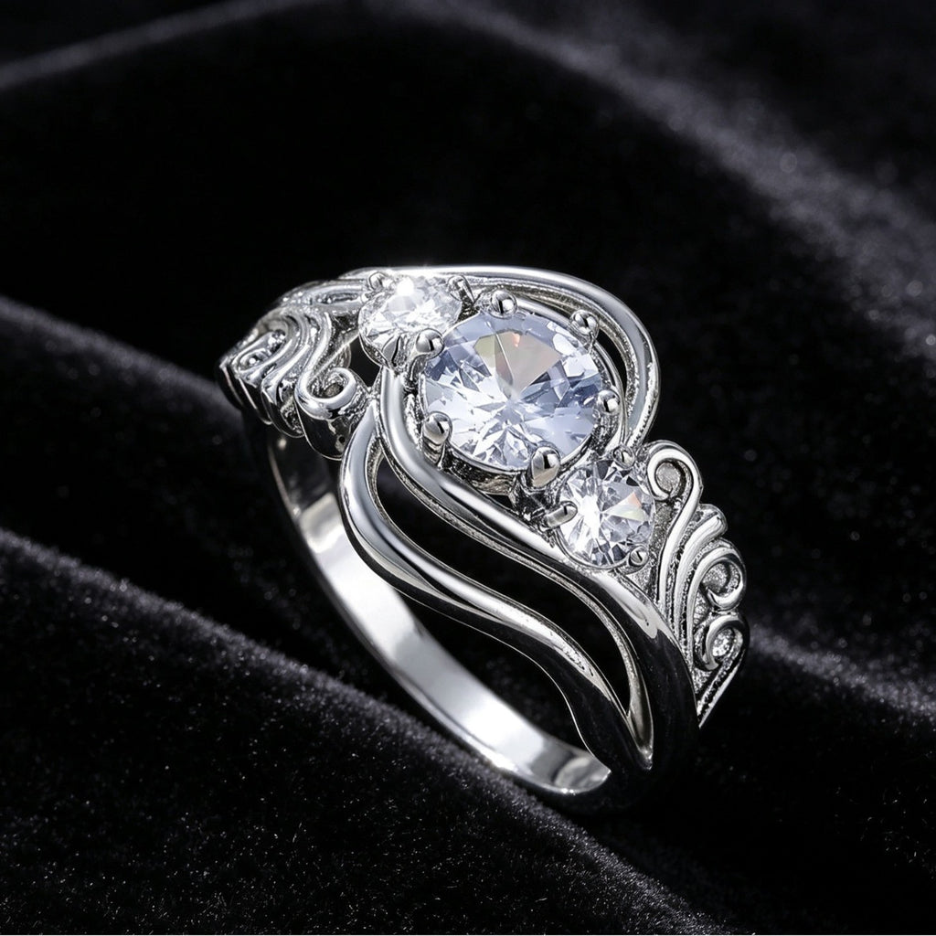 Cubic zirconia jewelry set by Yoshan, detail view 3