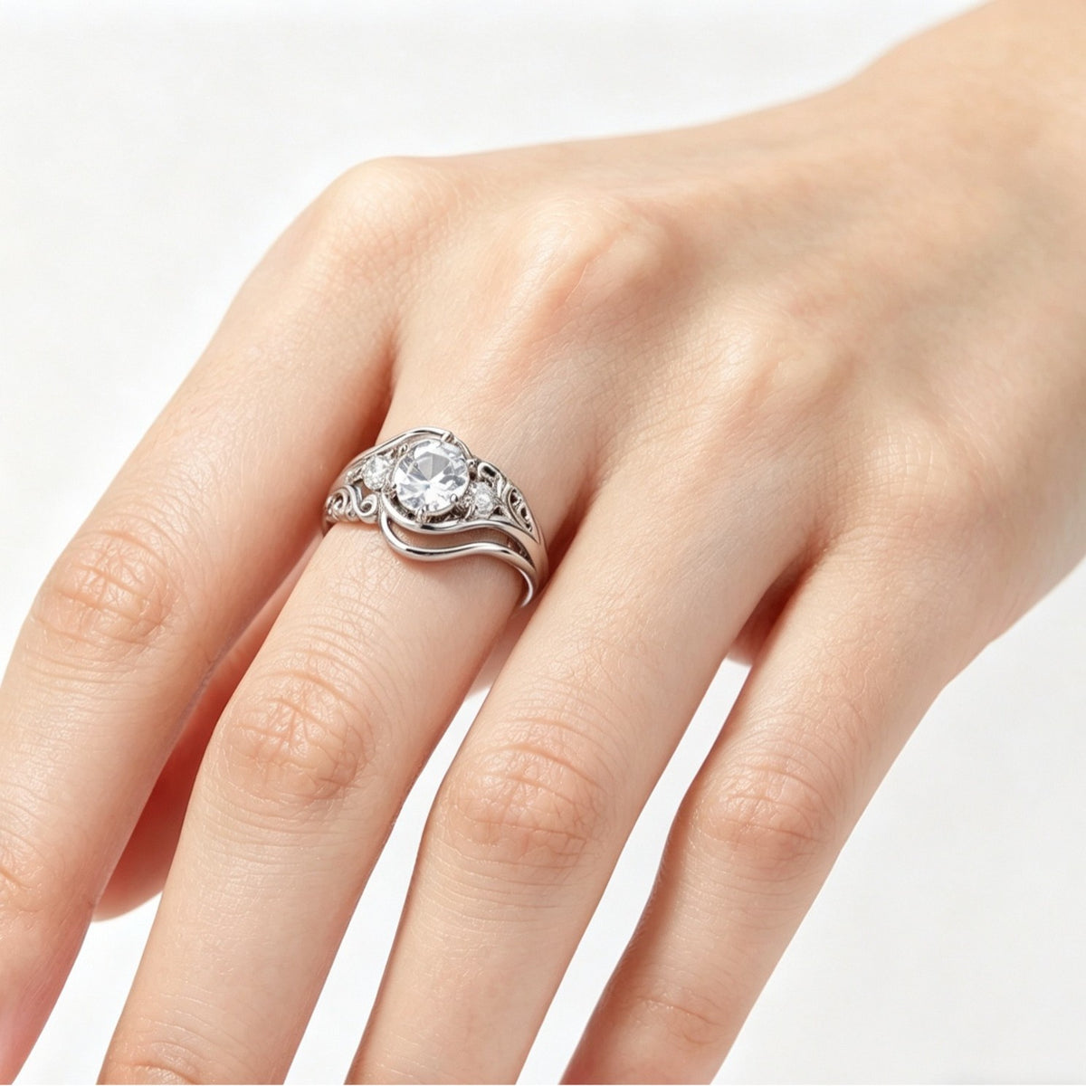 Cubic zirconia jewelry set by Yoshan, detail view 5