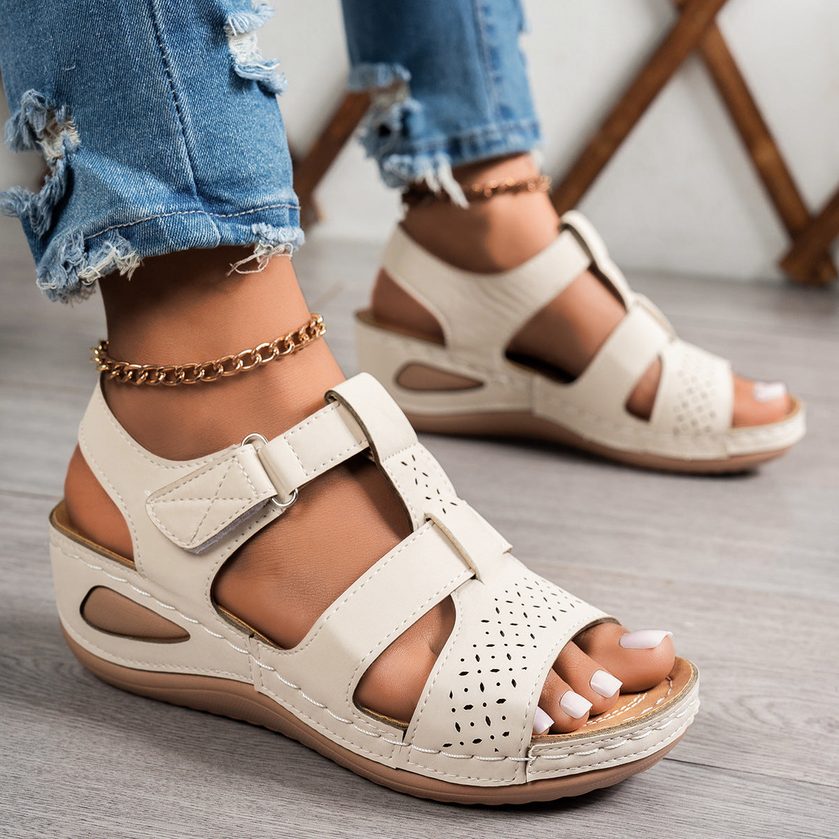 Women's Chunky Sole Wedge Plus Size Beach Slide Slippers Indoor Outdoor Slides House