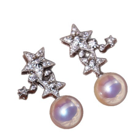 Pearl stud earrings by Yoshan, detail view 7