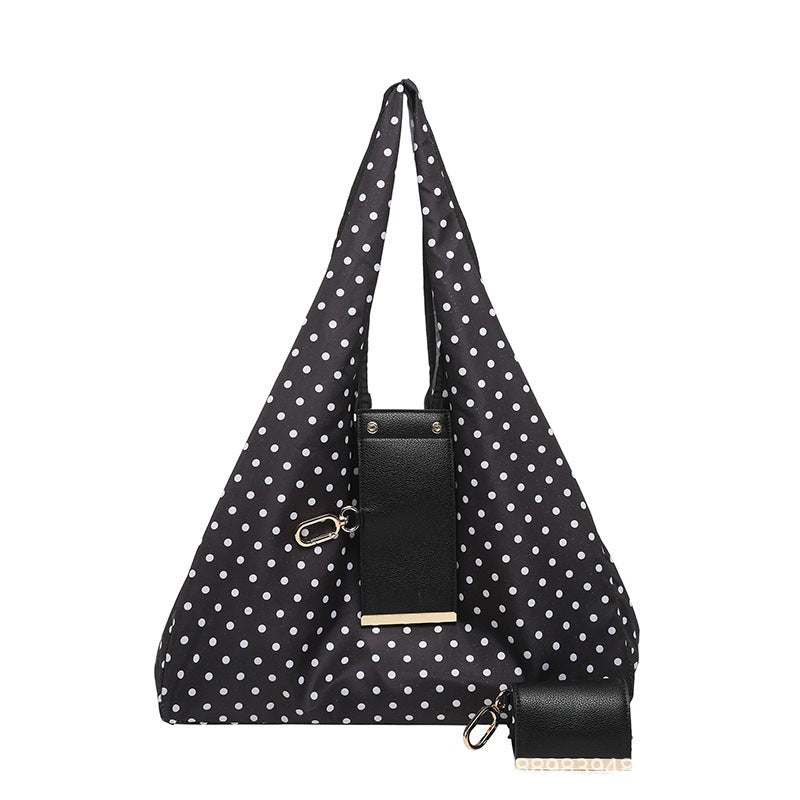 Black polka-dot 2