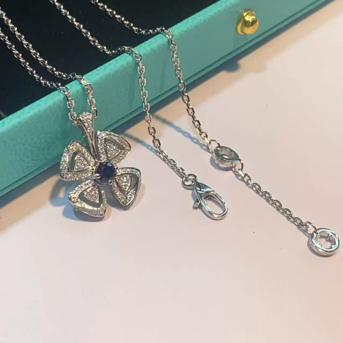 Floral pendant necklace by Yoshan