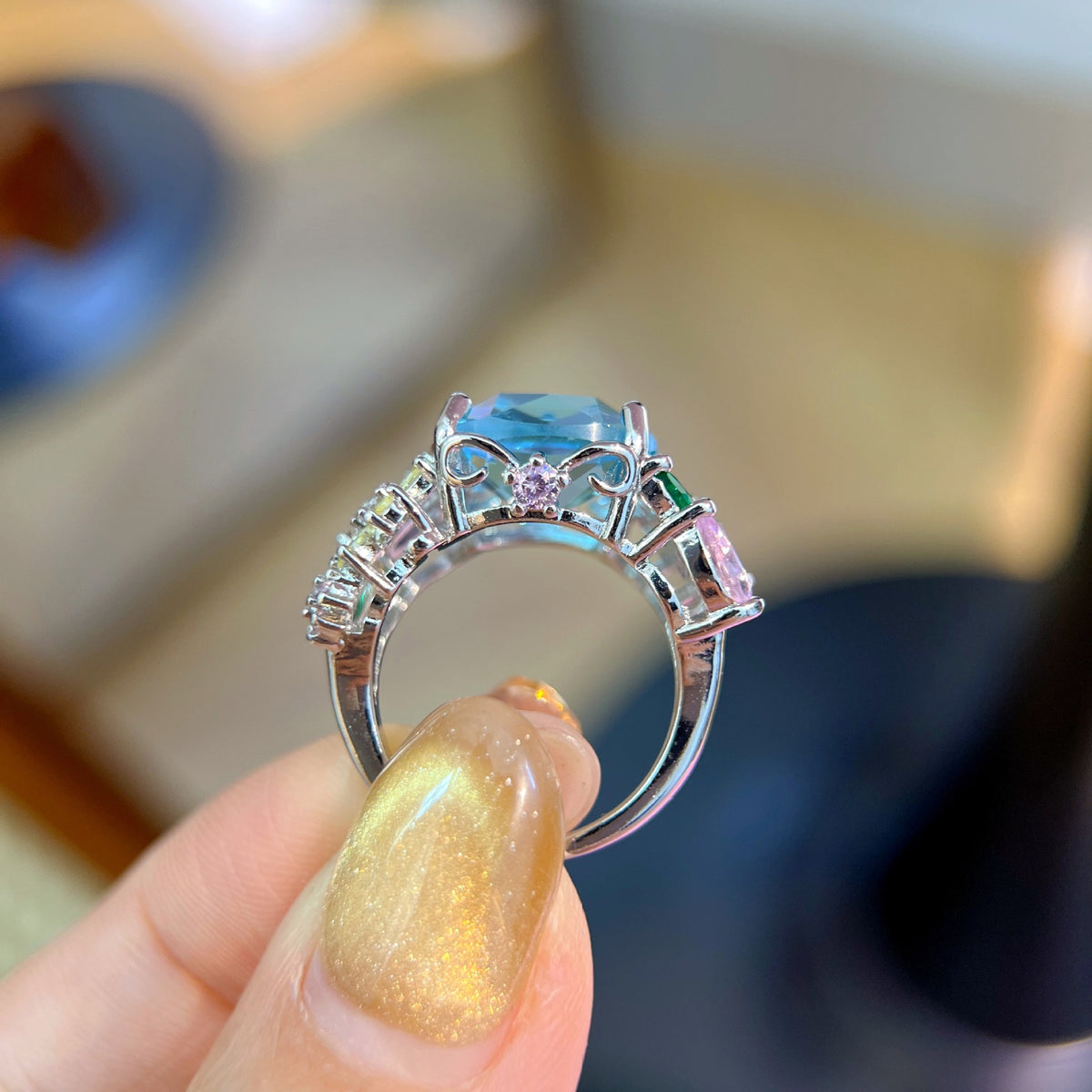 Cubic zirconia jewelry set by Yoshan, detail view 5