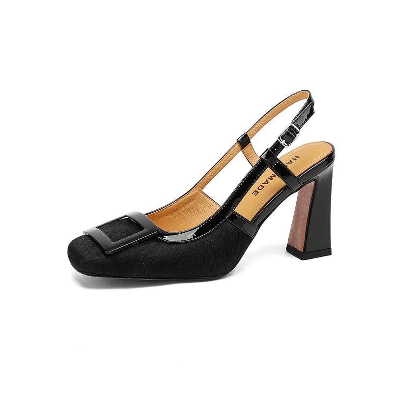 Black / 33