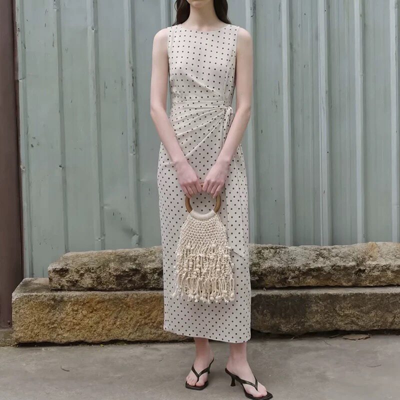 Women's Woven Shell Tassel Cutout Handbag Shoulder Crossbody Purse for Work and Travel Office School Everyday Date Night