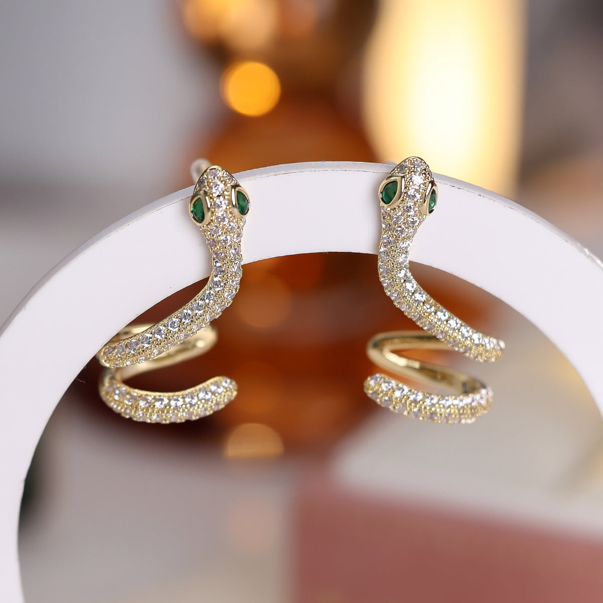 Hoop earrings by Yoshan, detail view 4