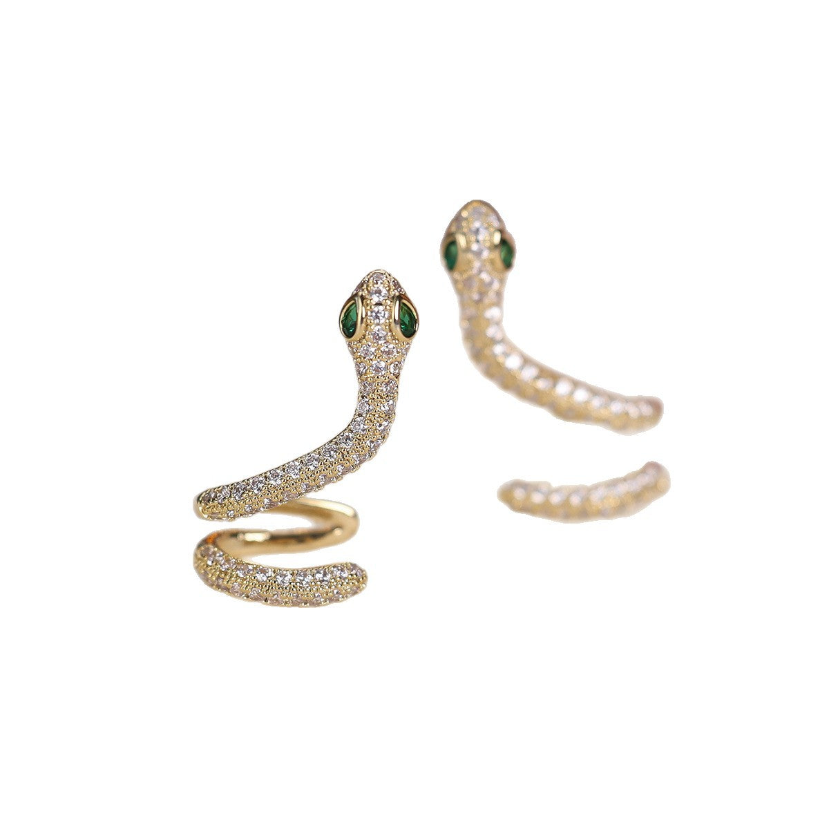 Hoop earrings by Yoshan, detail view 7