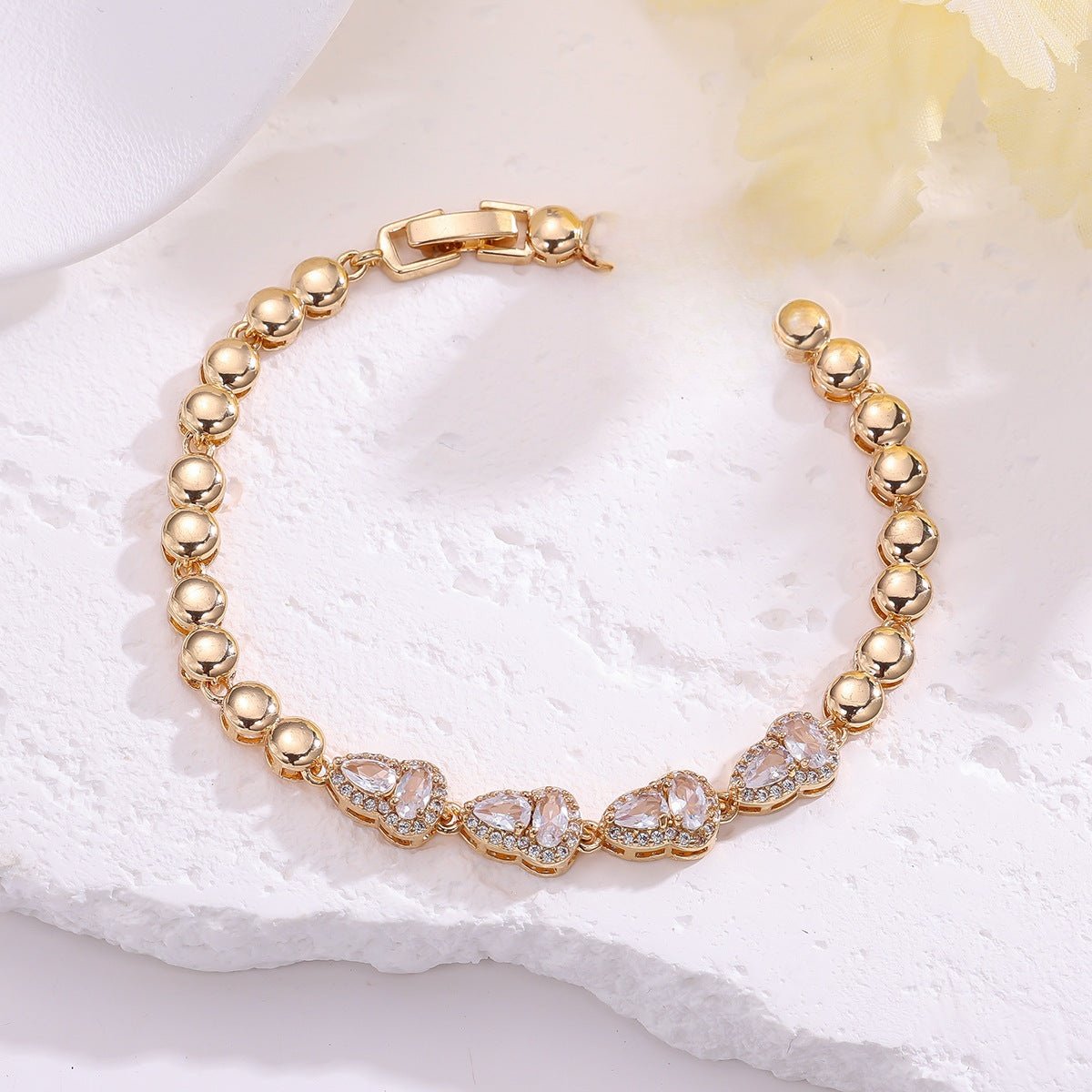 Cubic zirconia jewelry set by Yoshan, detail view 5