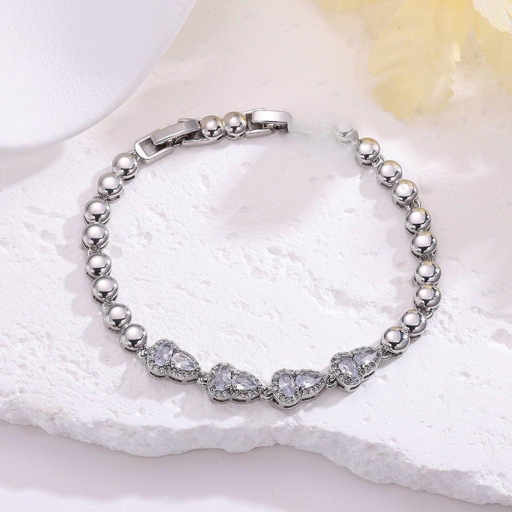 Cubic zirconia jewelry set by Yoshan, detail view 6