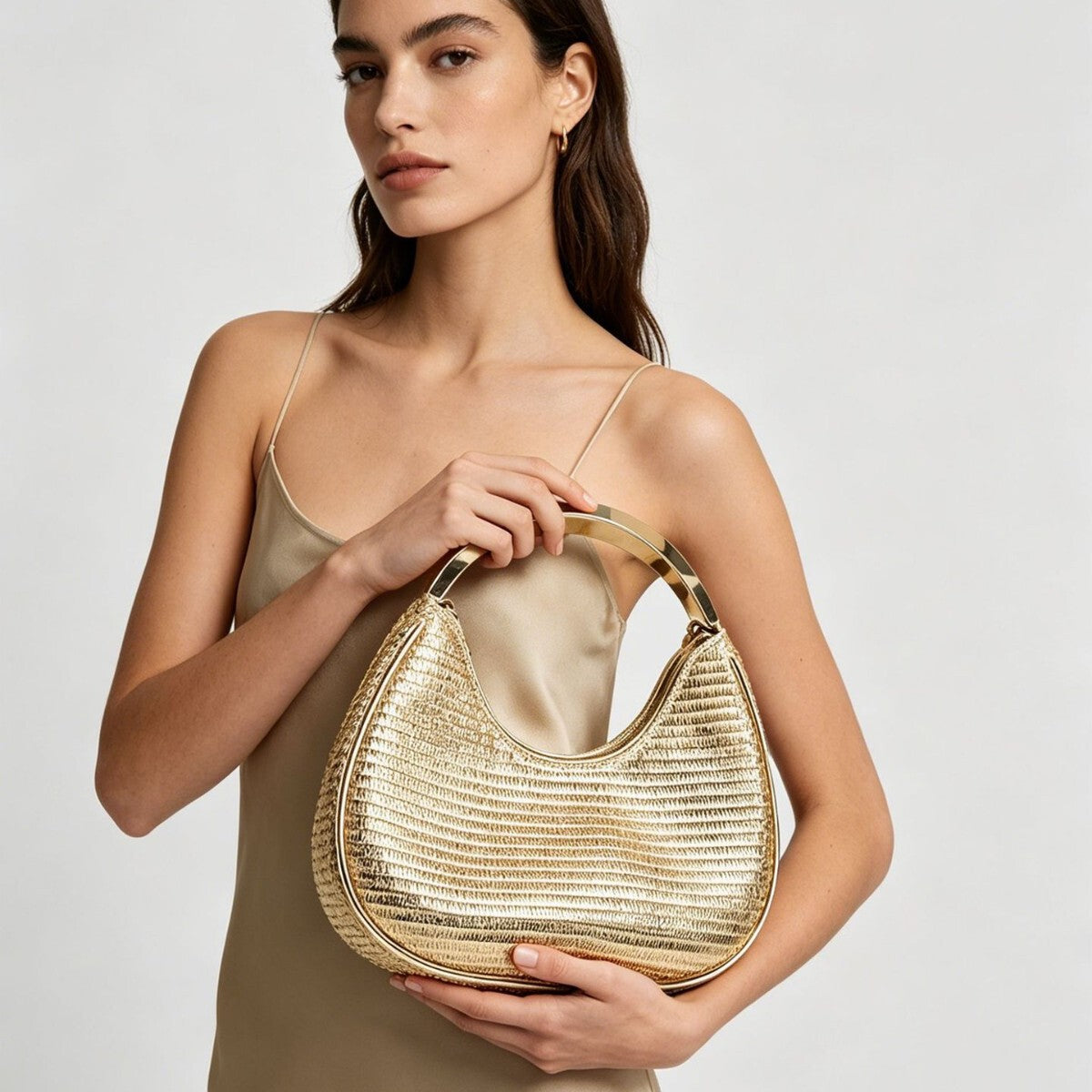 Women's Metal Party Dumpling Bag Crossbody Purse for Travel and Sightseeing Everyday Casual Streetwear Premium Date Night Office