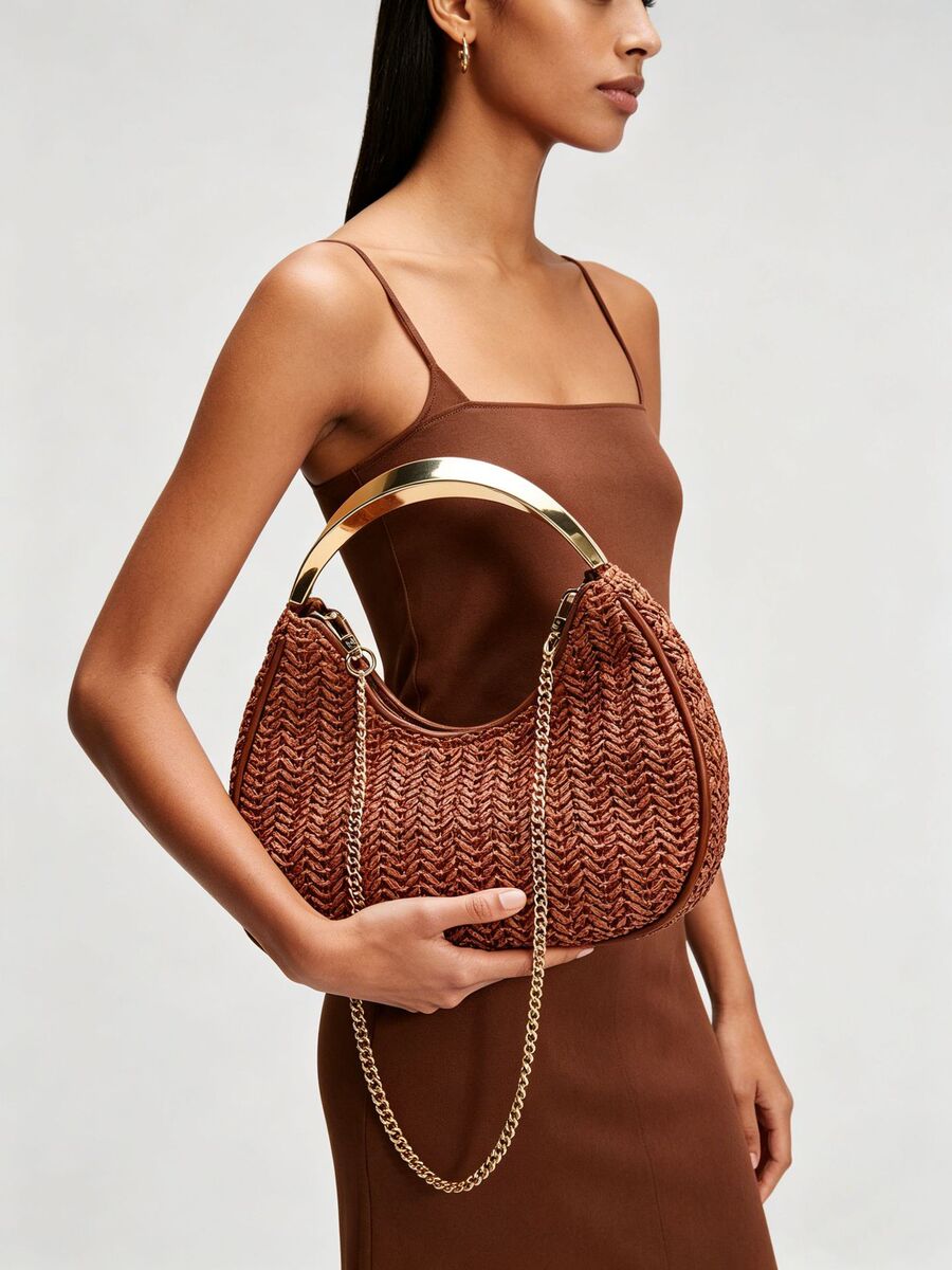 Women's Metal Party Dumpling Bag Crossbody Purse for Travel and Sightseeing Everyday Casual Streetwear Premium Date Night Office