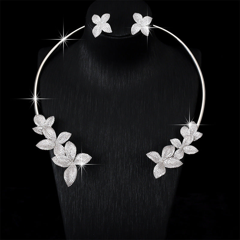 Cubic zirconia floral earrings by Yoshan, detail view 5