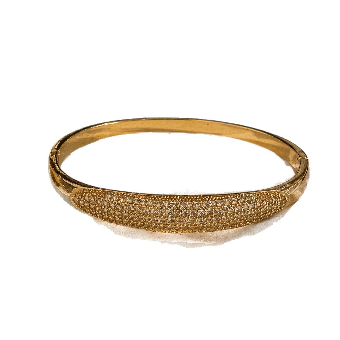 Cuff bracelet by Yoshan, detail view 7