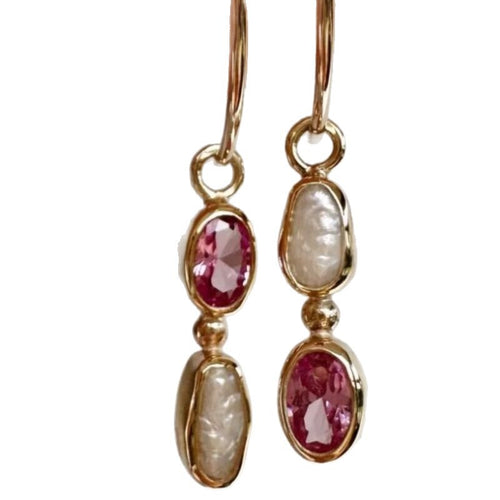 Pearl retro earrings by Yoshan, detail view 2