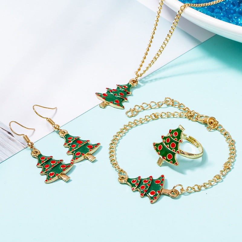 Set of 24 Pieces