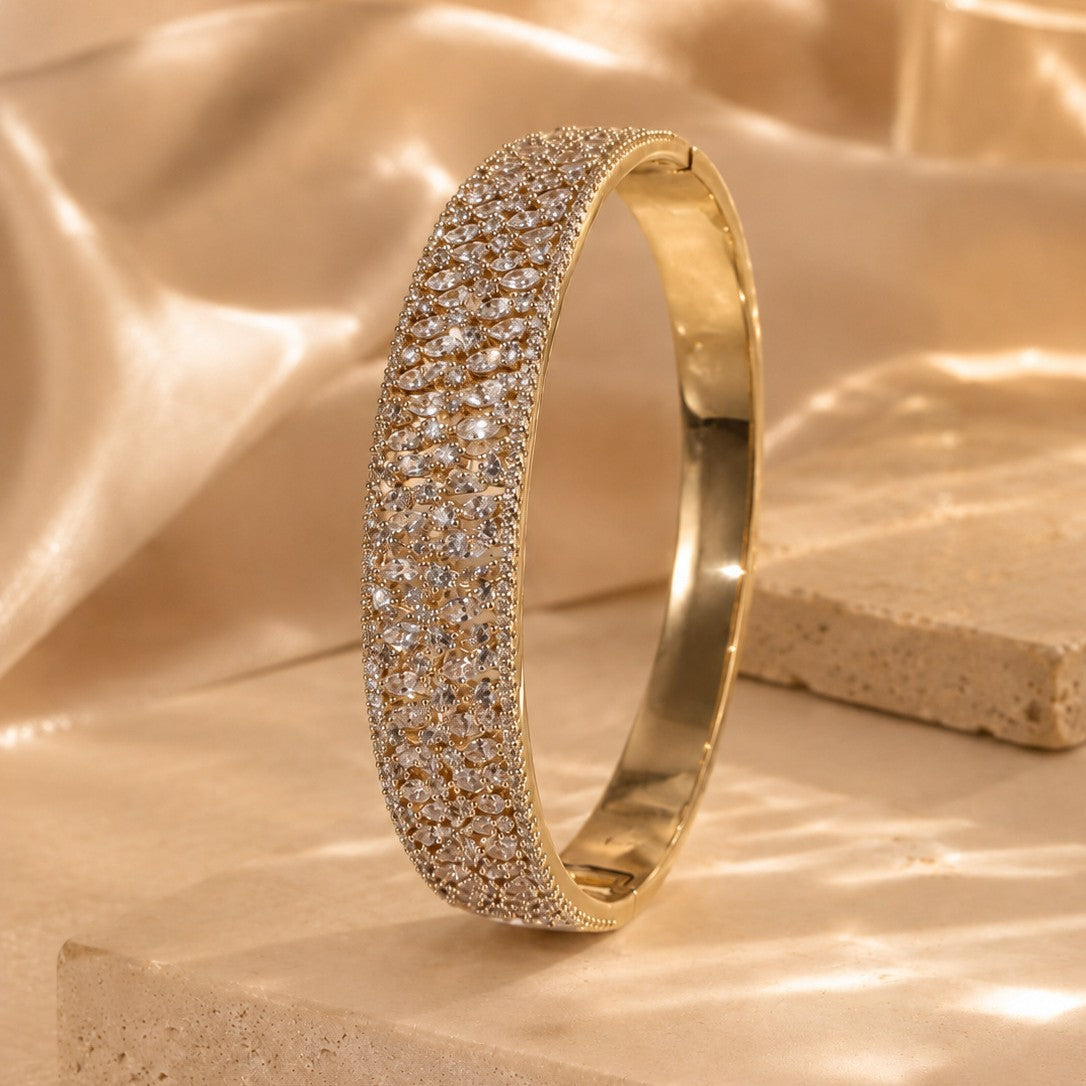 Gold cutout jewelry set by Yoshan