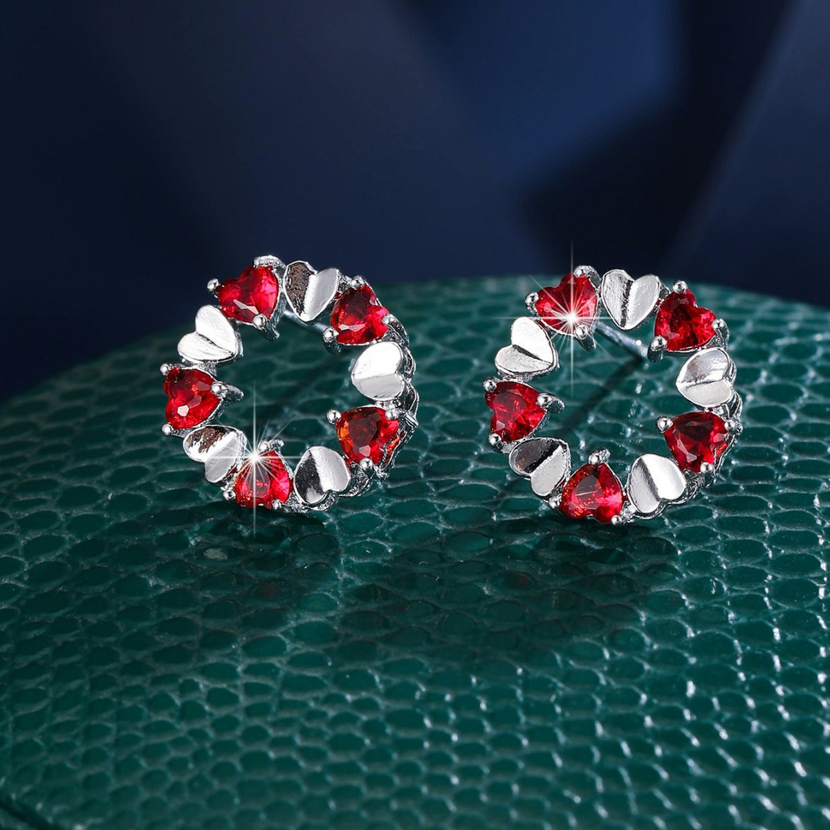 Retro hoop earrings by Yoshan, detail view 11