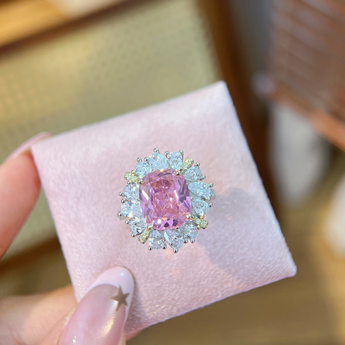 Cubic zirconia jewelry set by Yoshan, detail view 5