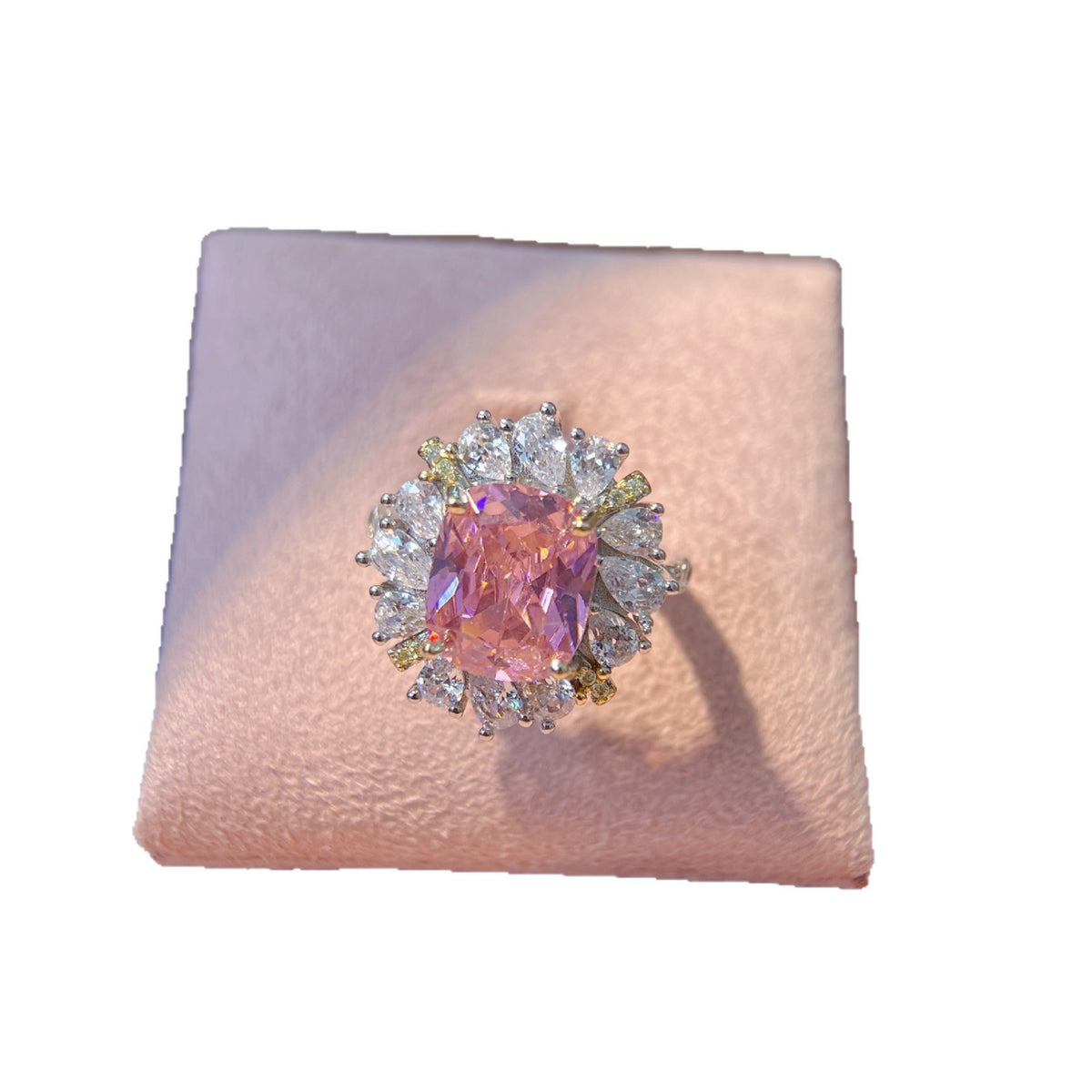 Cubic zirconia jewelry set by Yoshan, detail view 6