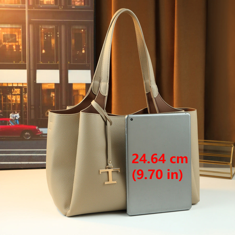Women's Large-capacity Metal Underarm Bag Crossbody for Travel and Sightseeing Everyday Casual Streetwear Versatile Date Night Office