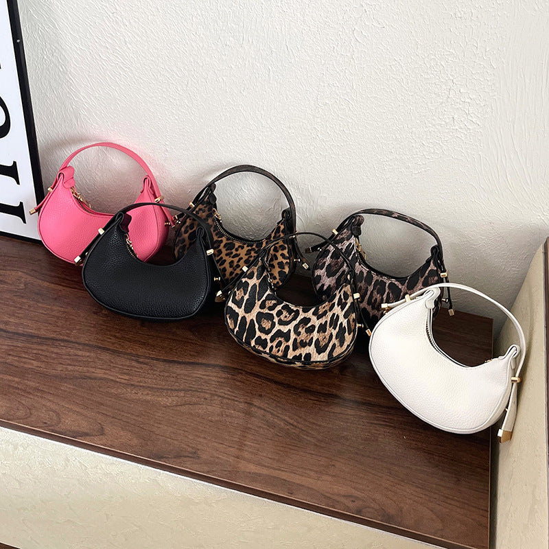 Women's Summer Underarm Bag Crossbody for Travel and Sightseeing Everyday Casual Streetwear Date Night Office