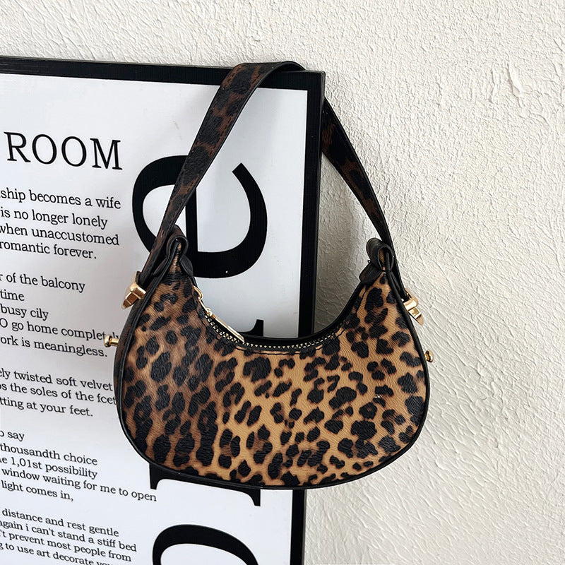 Women's Summer Underarm Bag Crossbody for Travel and Sightseeing Everyday Casual Streetwear Date Night Office