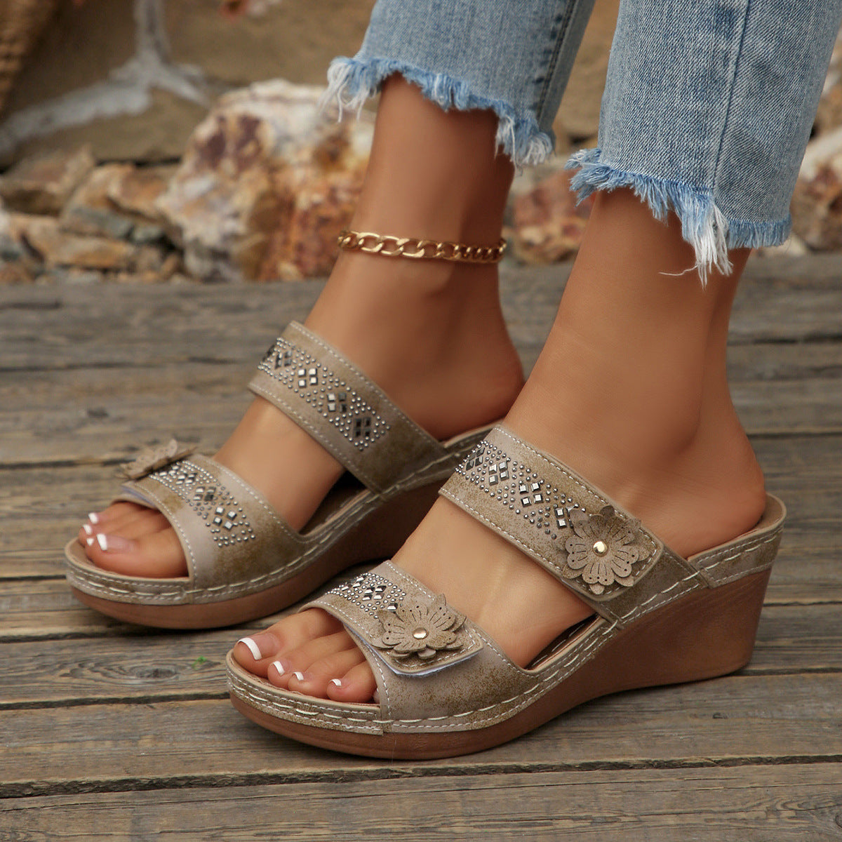 Women's Crystal Floral Wedge Flat Plus Size Retro Casual Slippers Indoor Outdoor House Shoes