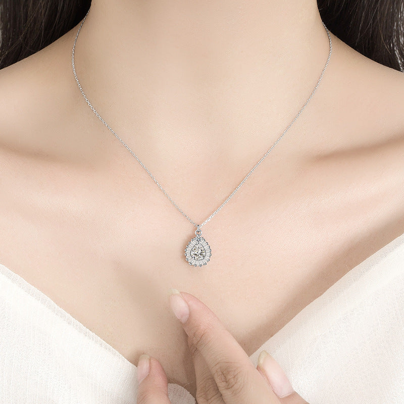 Layered necklace by Yoshan, detail view 5