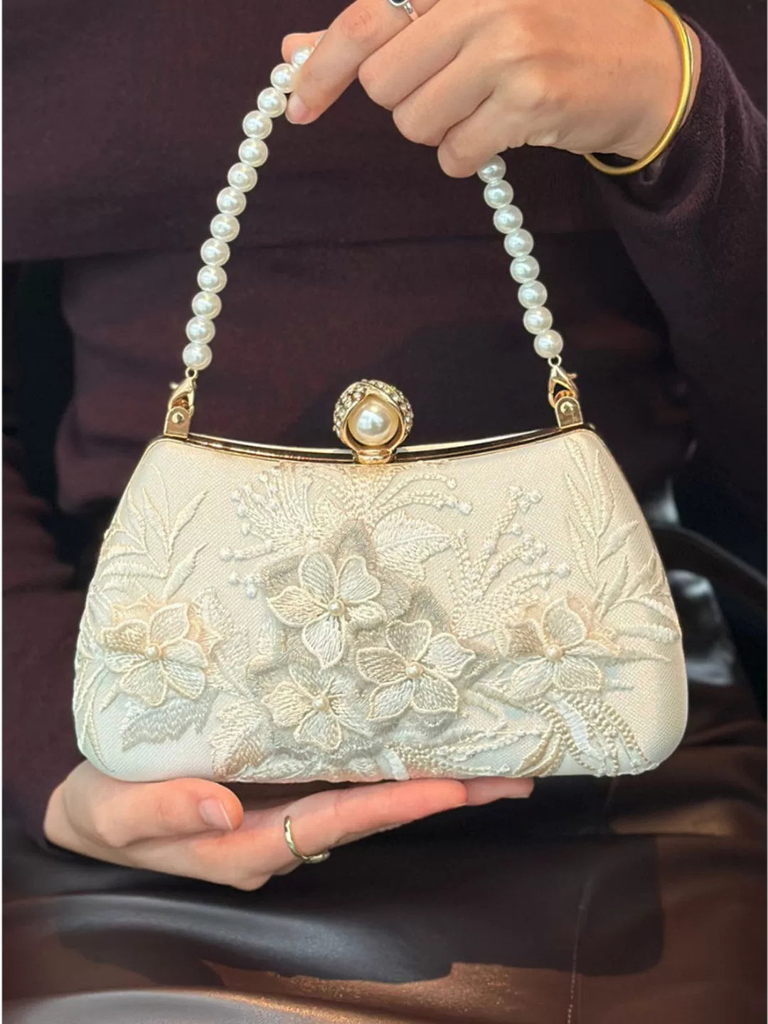 Women's Embroidered Party Underarm Bag Crossbody for Travel and Sightseeing Everyday Casual Streetwear Date Night Office