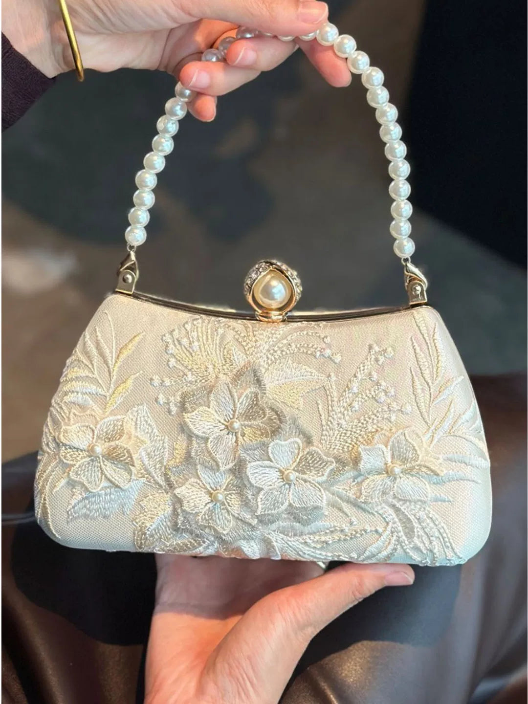 Women's Embroidered Party Underarm Bag Crossbody for Travel and Sightseeing Everyday Casual Streetwear Date Night Office
