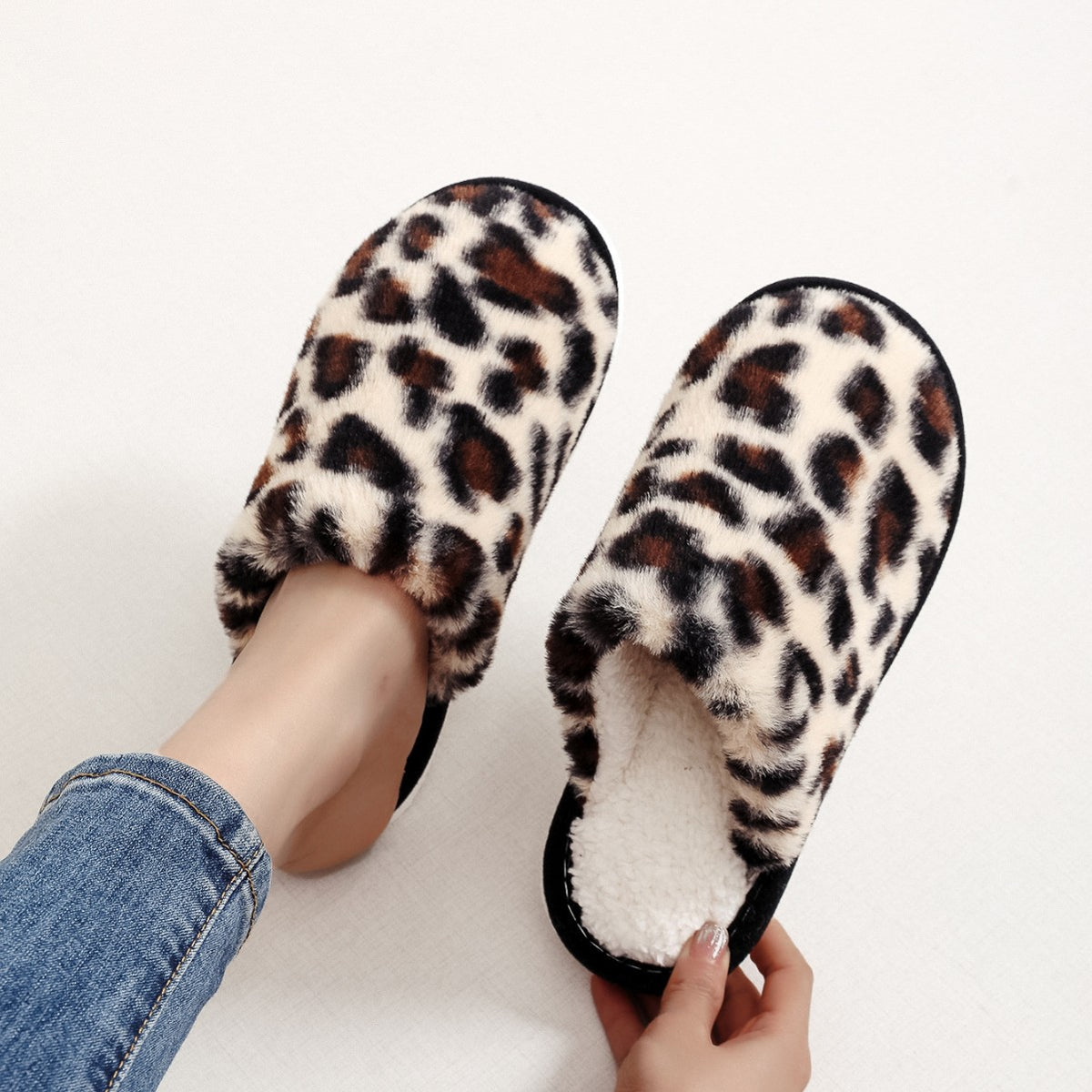 Women's Closed Toe Fleece-lined Slippers Outdoor Mules Casual Everyday Wear Womenswear