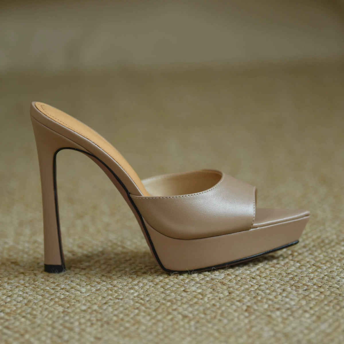 Women's Summer Chunky Sole Pointed Toe Stiletto High Heel French-Inspired Slide Slippers Indoor Outdoor Slides Indoor Comfort Everyday Indoor Wear