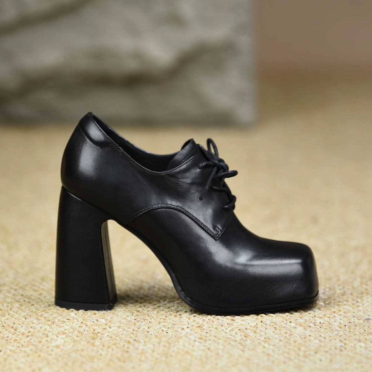 Black (cowhide) / EU 34