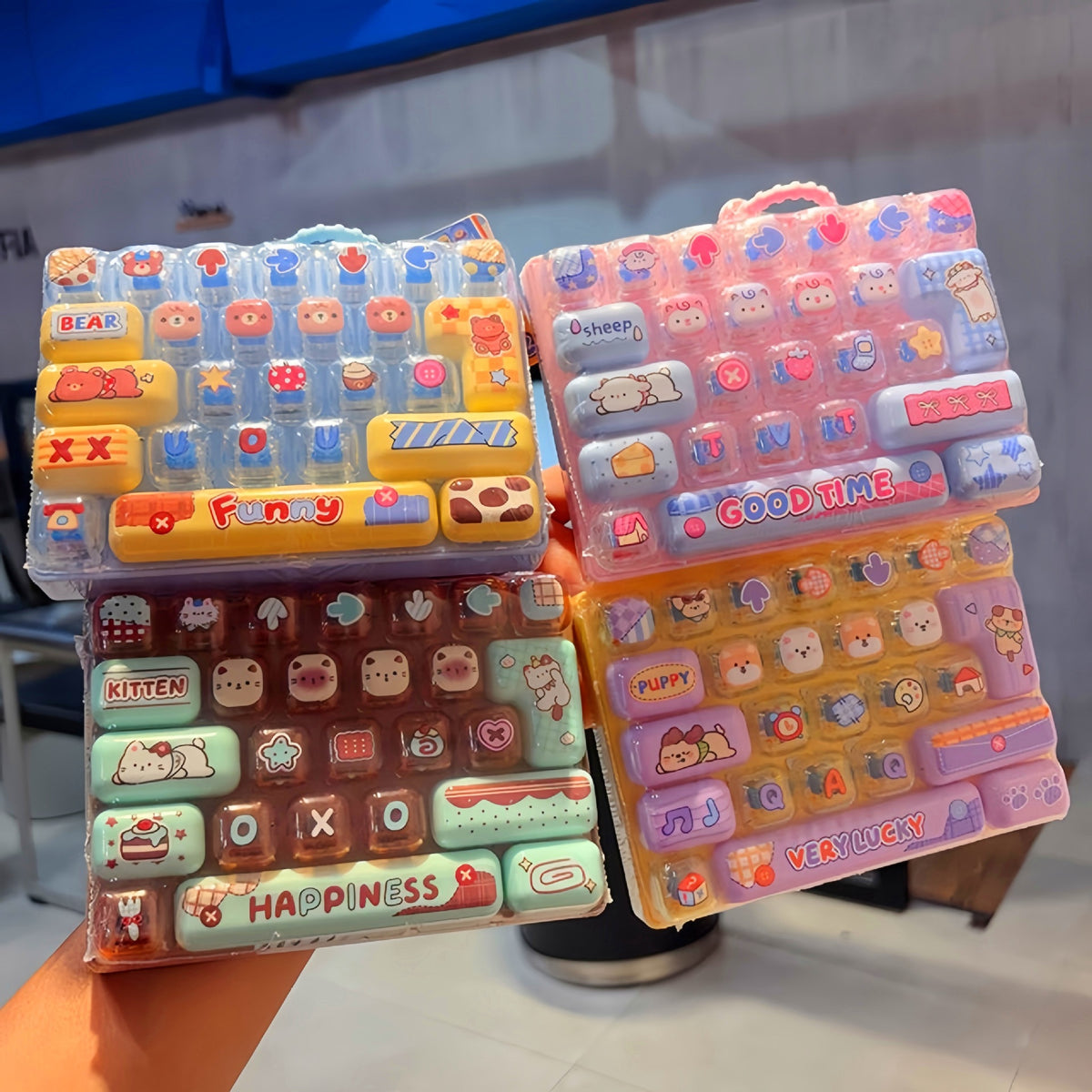 Women's Keyboard Fidget Toy Sensory Desk Toy